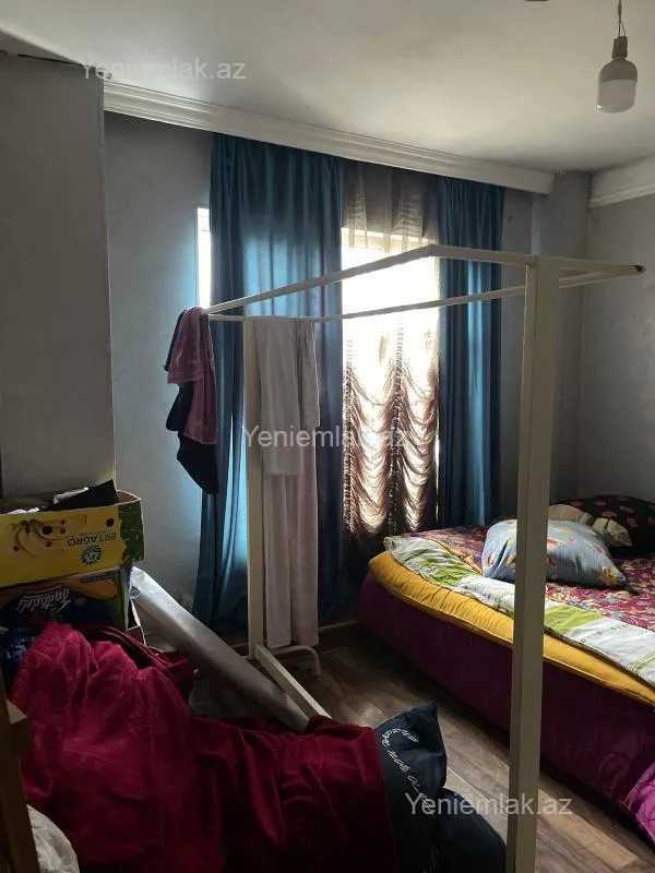 Satılır 2 otaqlı köhnə tikili 41.3 m²