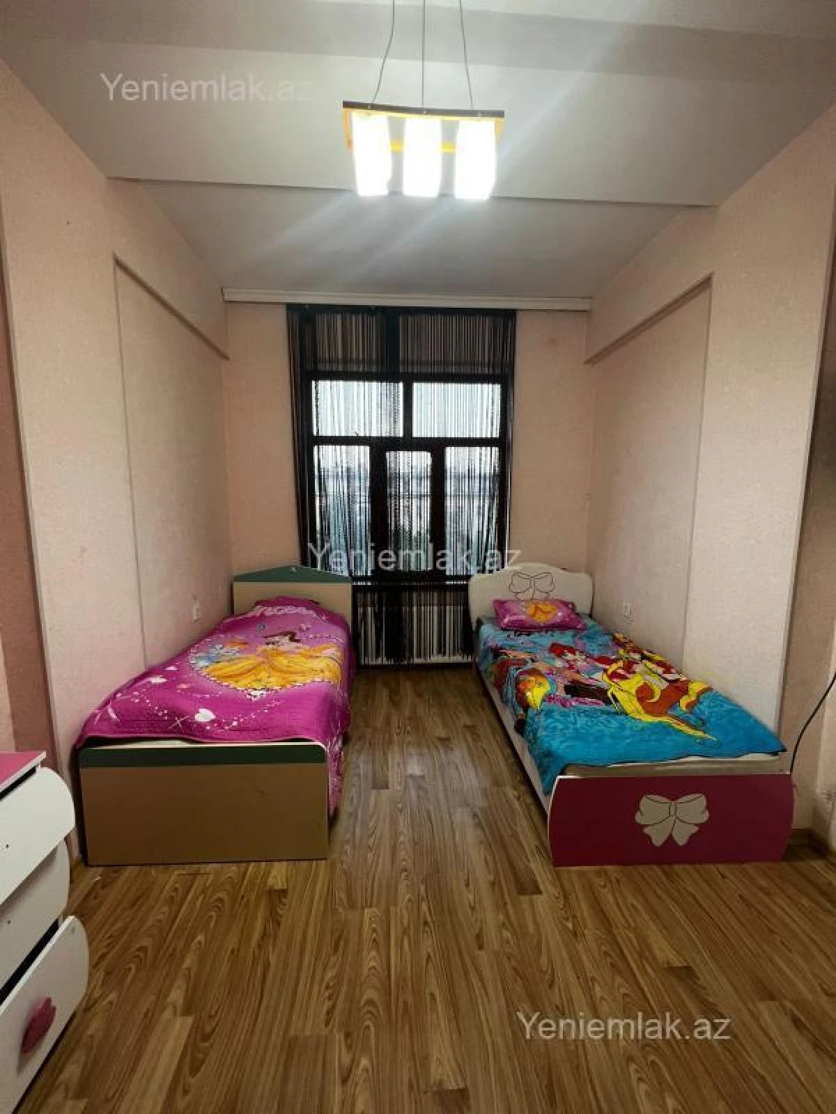 Satılır 3 otaqlı yeni tikili 90 m²