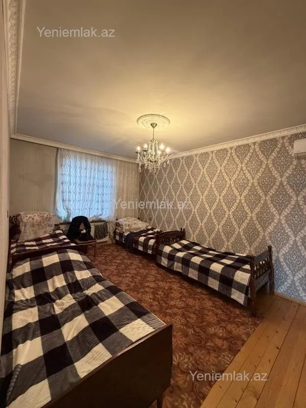 Satılır 3 otaqlı həyət evi 100 m²