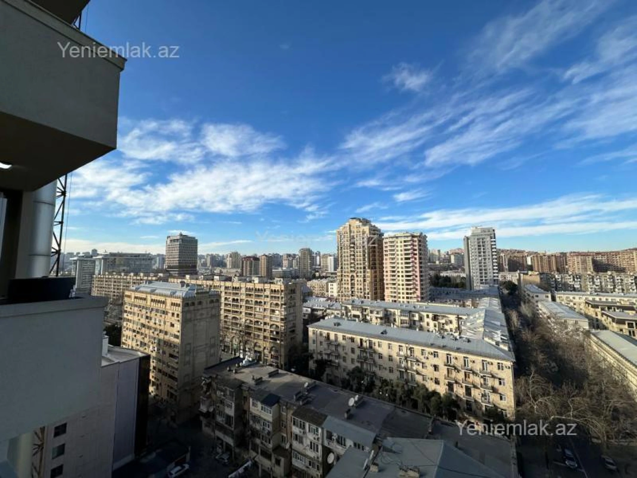 Satılır 4 otaqlı yeni tikili 190 m²