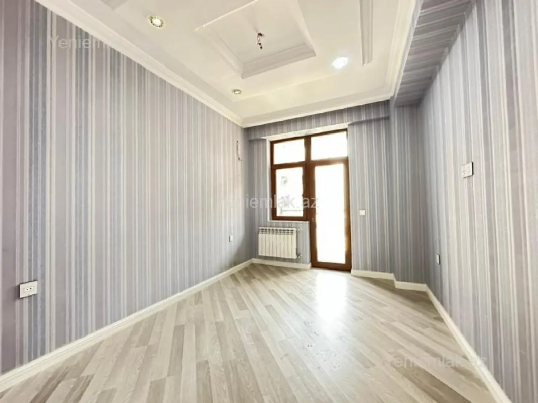 Satılır 3 otaqlı yeni tikili 129.81 m²