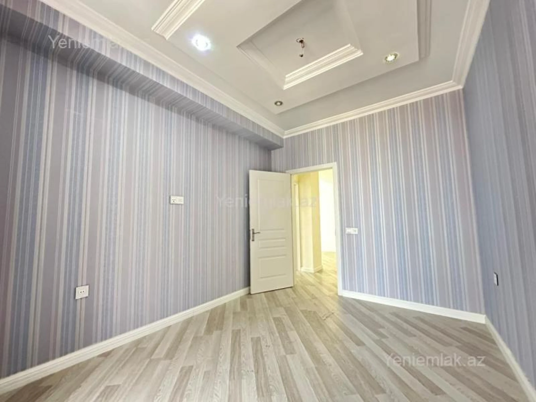 Satılır 3 otaqlı yeni tikili 129.81 m²