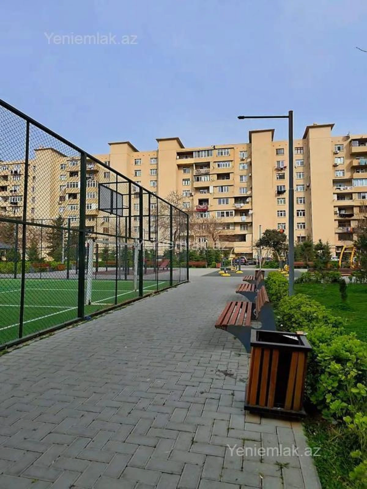 Satılır 2 otaqlı köhnə tikili 64 m²