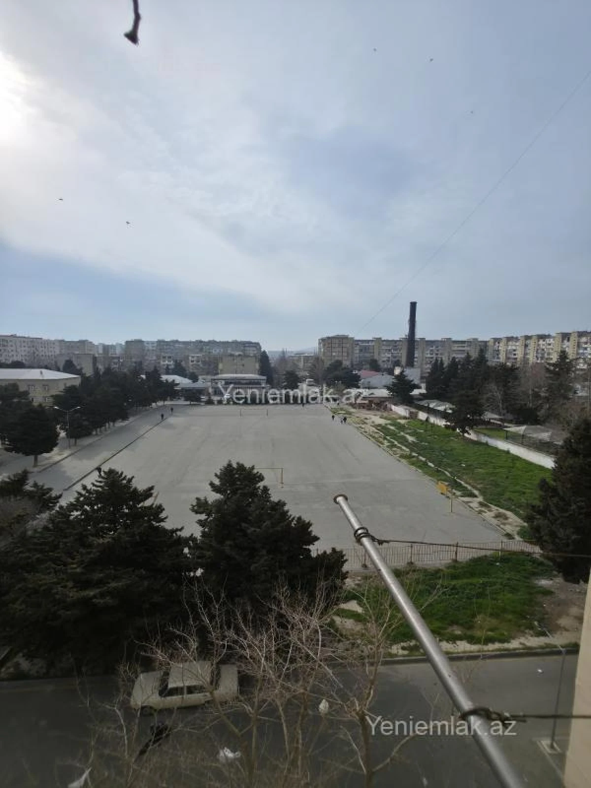 Satılır 2 otaqlı köhnə tikili 64 m²