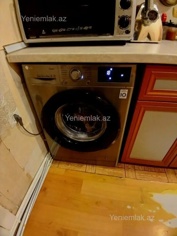 Satılır 3 otaqlı köhnə tikili 70 m²