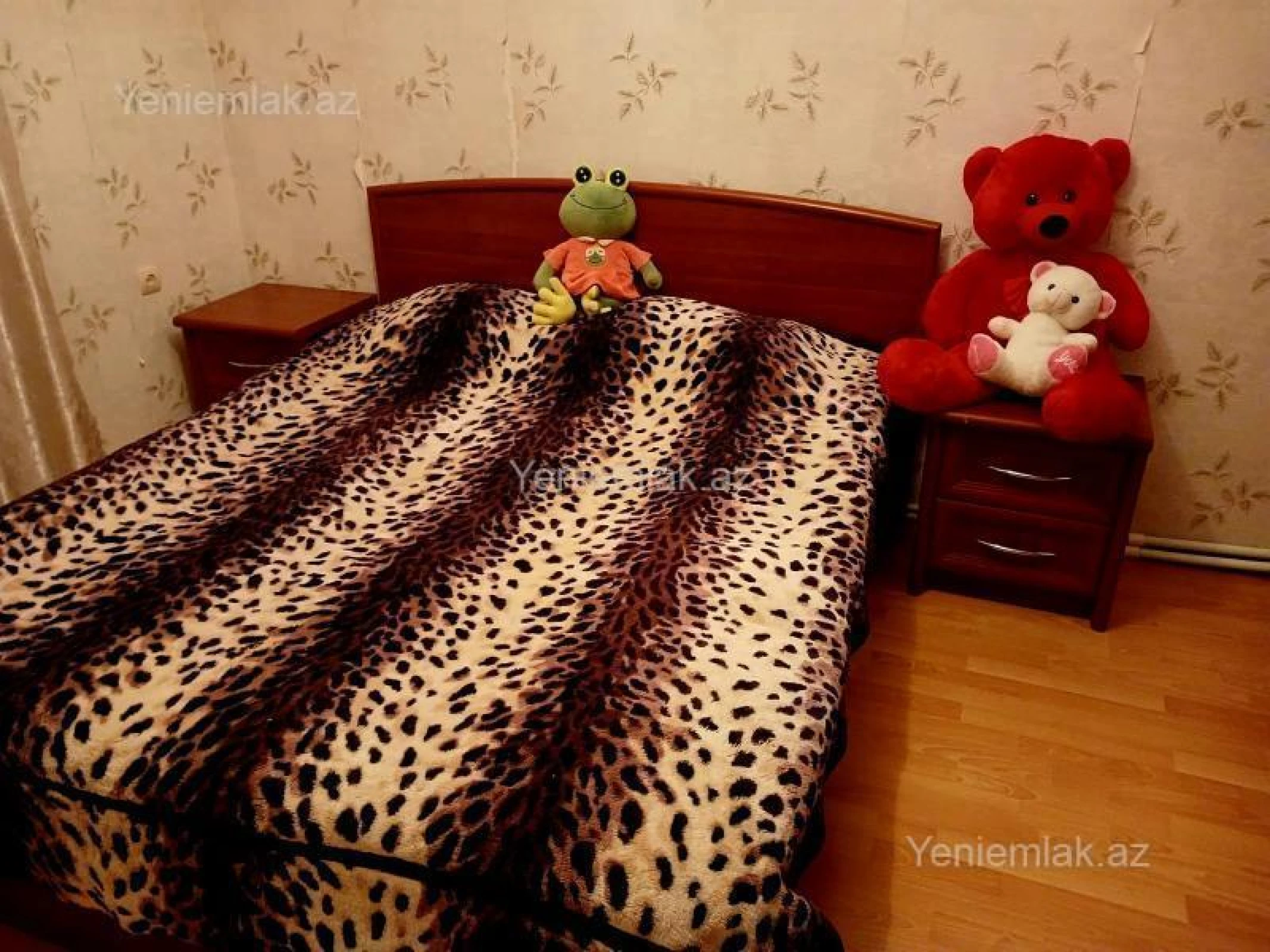 Satılır 3 otaqlı köhnə tikili 70 m²