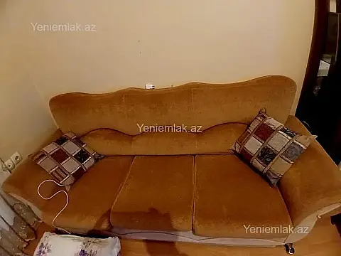 Satılır 3 otaqlı köhnə tikili 70 m²