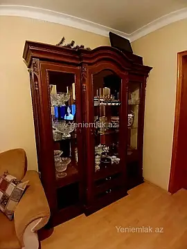 Satılır 3 otaqlı köhnə tikili 70 m²