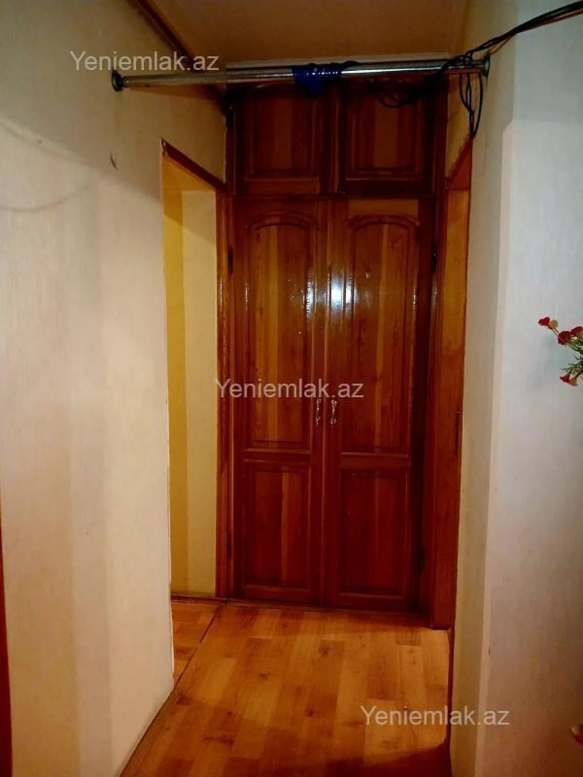 Satılır 3 otaqlı köhnə tikili 70 m²