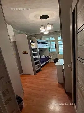 Satılır 3 otaqlı köhnə tikili 70 m²