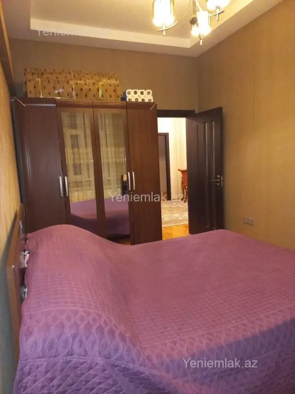 Satılır 2 otaqlı yeni tikili 70 m²