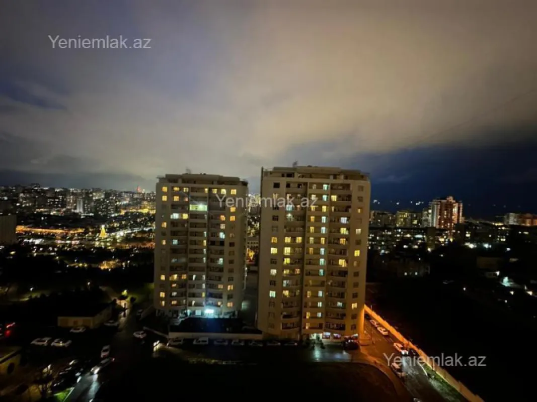 Satılır 4 otaqlı yeni tikili 165 m²