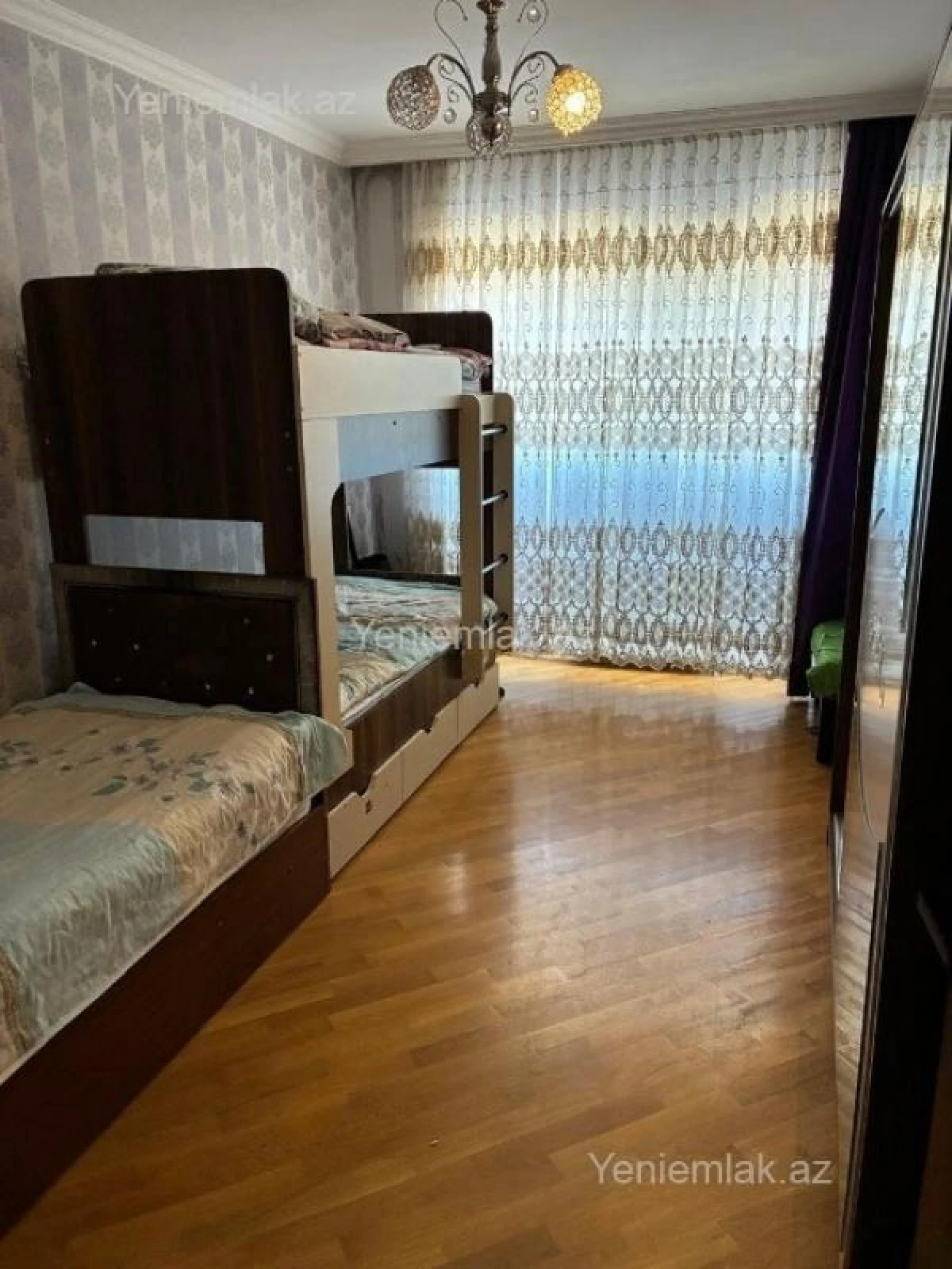 Satılır 3 otaqlı köhnə tikili 70 m²