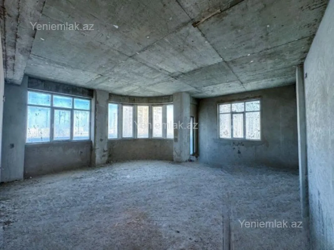 Satılır 4 otaqlı yeni tikili 214 m²