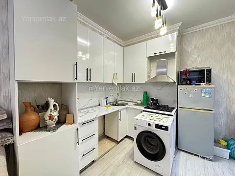 Satılır 2 otaqlı yeni tikili 72 m²