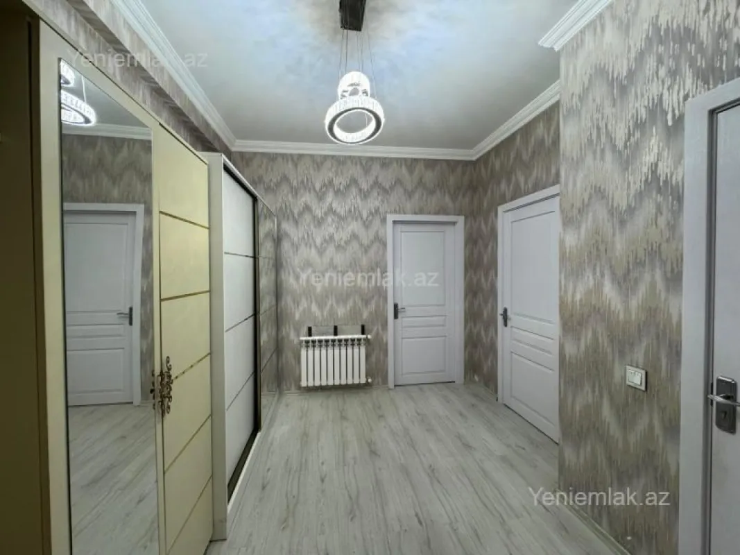 Satılır 2 otaqlı yeni tikili 72 m²