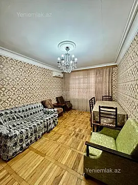 Satılır 2 otaqlı köhnə tikili 50 m²