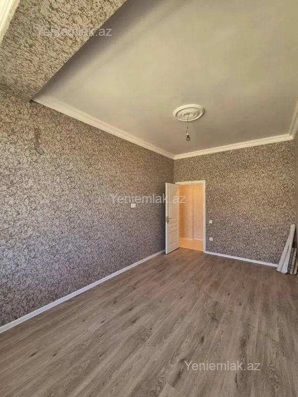 Satılır 2 otaqlı yeni tikili 50 m²