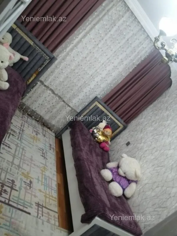 Satılır 3 otaqlı köhnə tikili 70 m²