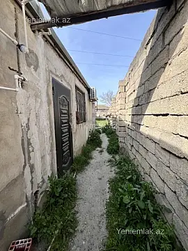 Satılır obyekt 370 m²