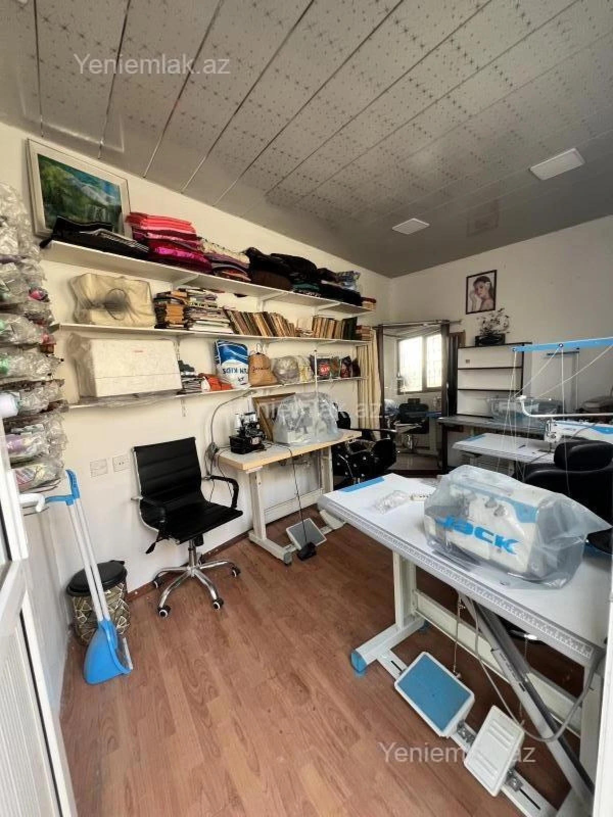 Satılır obyekt 370 m²