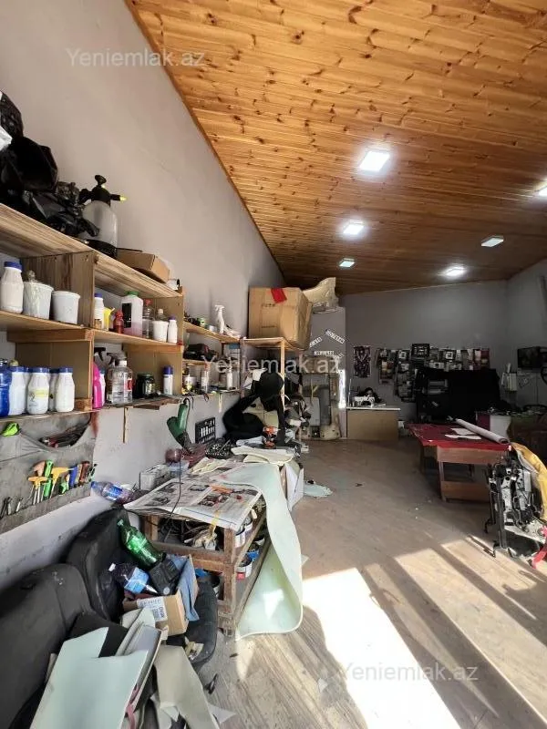 Satılır obyekt 370 m²