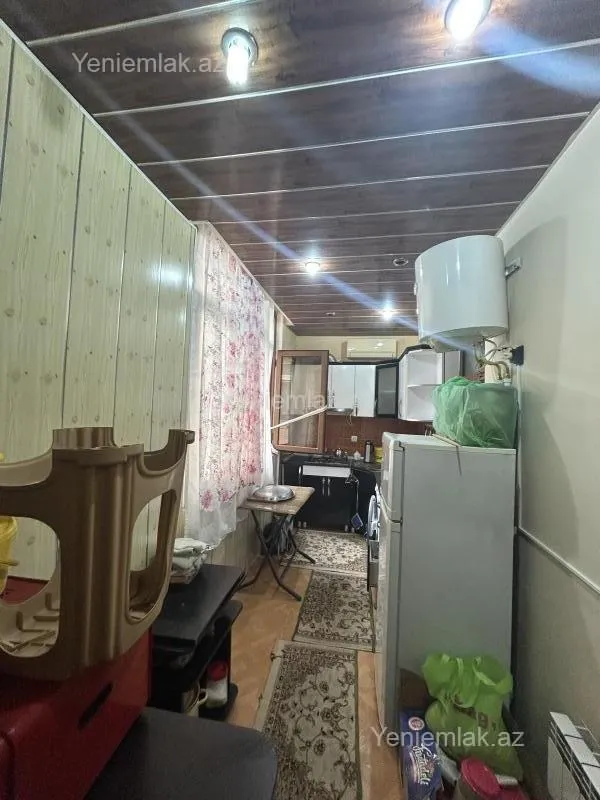 Satılır 2 otaqlı köhnə tikili 45 m²