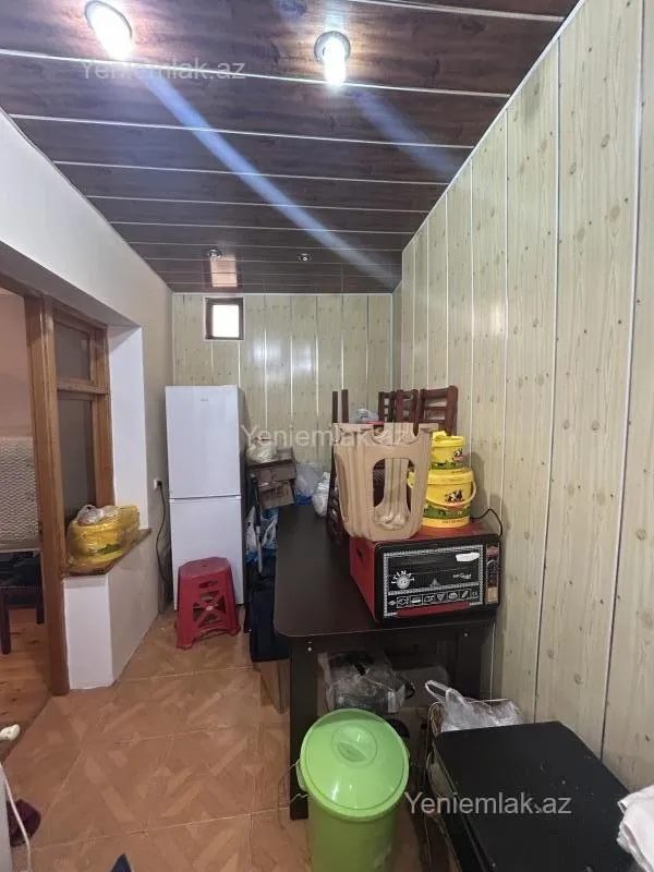 Satılır 2 otaqlı köhnə tikili 45 m²