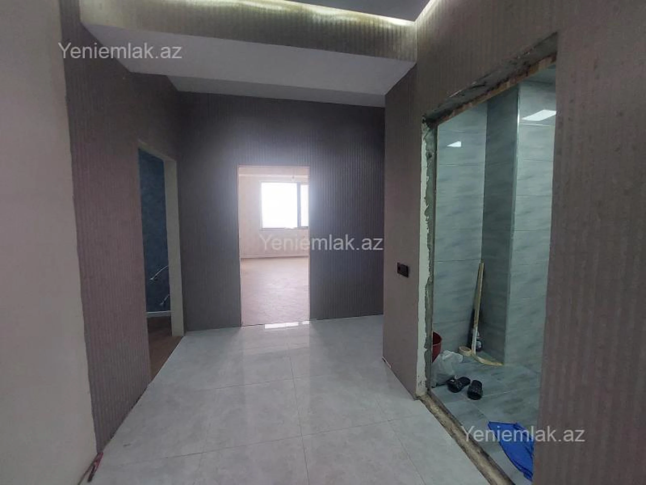 Satılır 3 otaqlı yeni tikili 90 m²