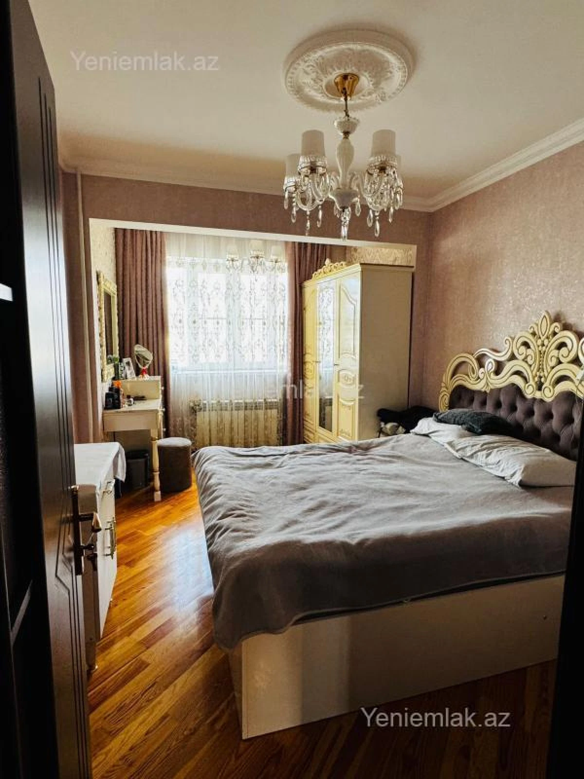 Satılır 3 otaqlı köhnə tikili 84 m²