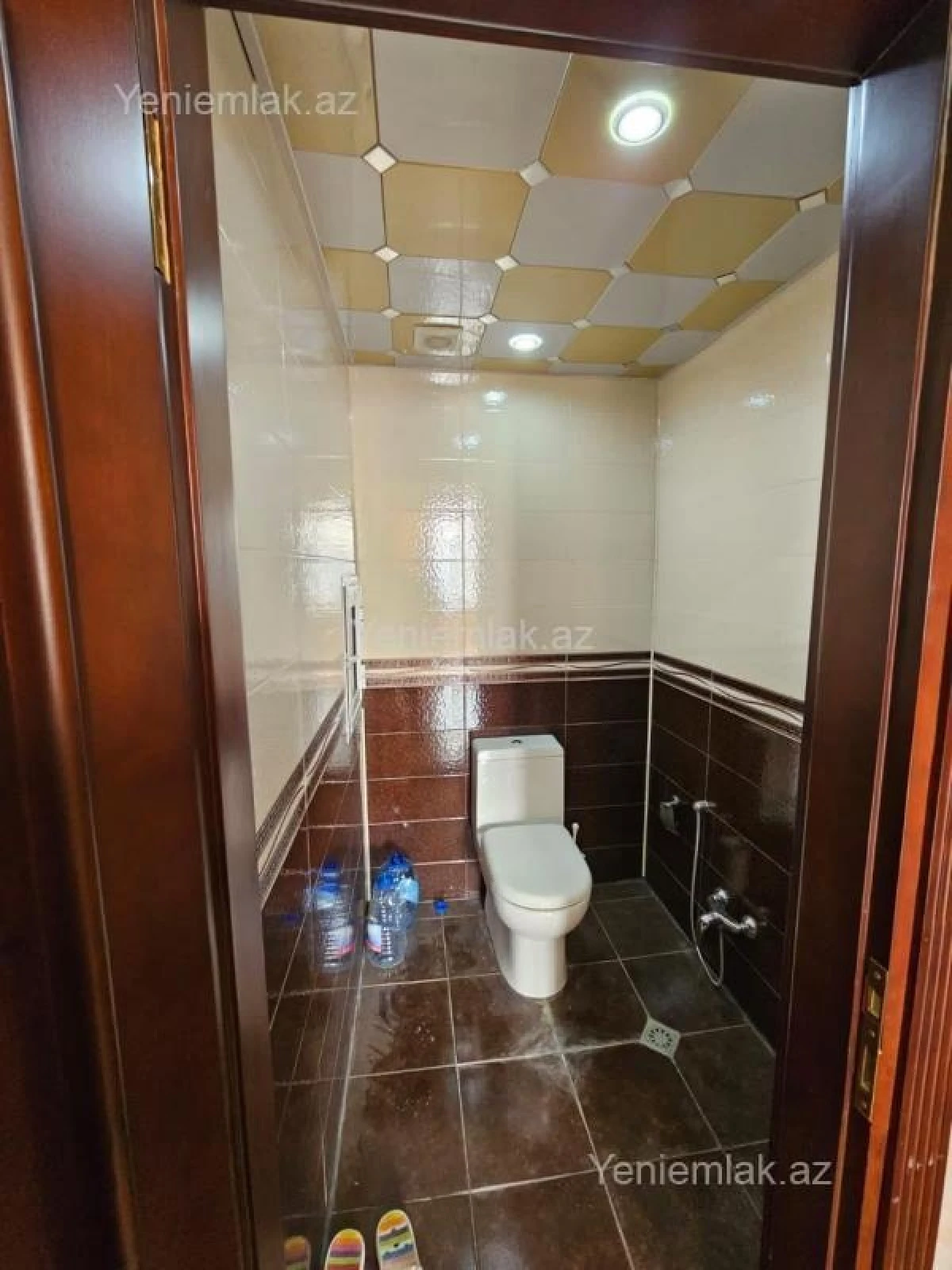 Satılır 3 otaqlı yeni tikili 128 m²