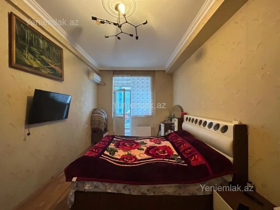 Satılır 2 otaqlı yeni tikili 85 m²