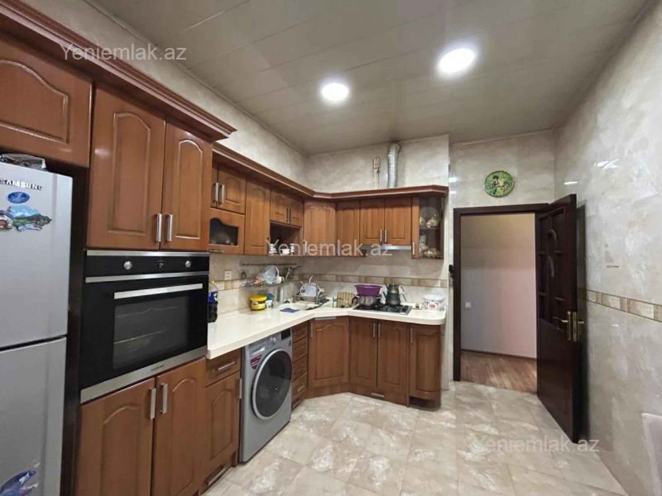 Satılır 2 otaqlı yeni tikili 85 m²