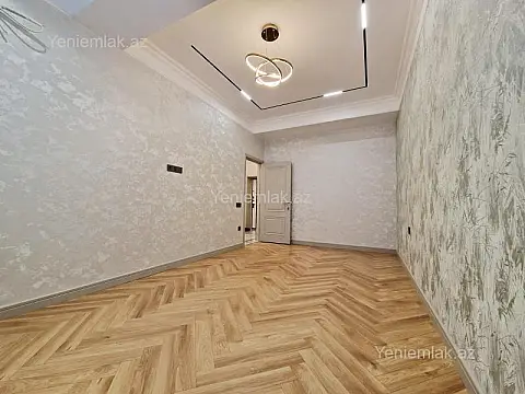 Satılır 3 otaqlı yeni tikili 70 m²