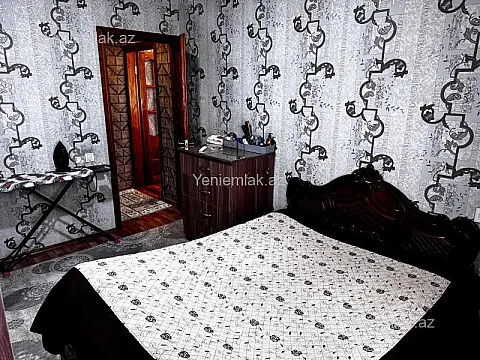 Satılır 2 otaqlı köhnə tikili 60 m²