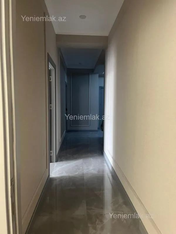 Satılır 2 otaqlı yeni tikili 61 m²