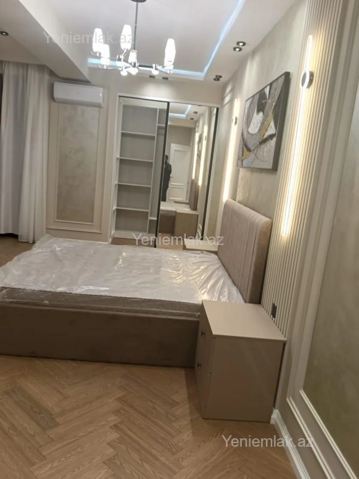 Satılır 4 otaqlı yeni tikili 140 m²