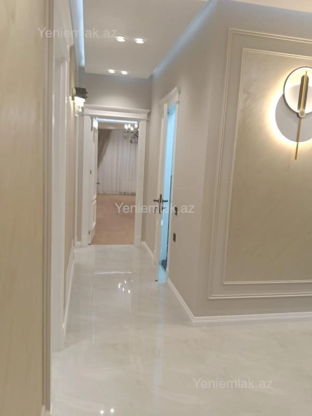 Satılır 4 otaqlı yeni tikili 140 m²