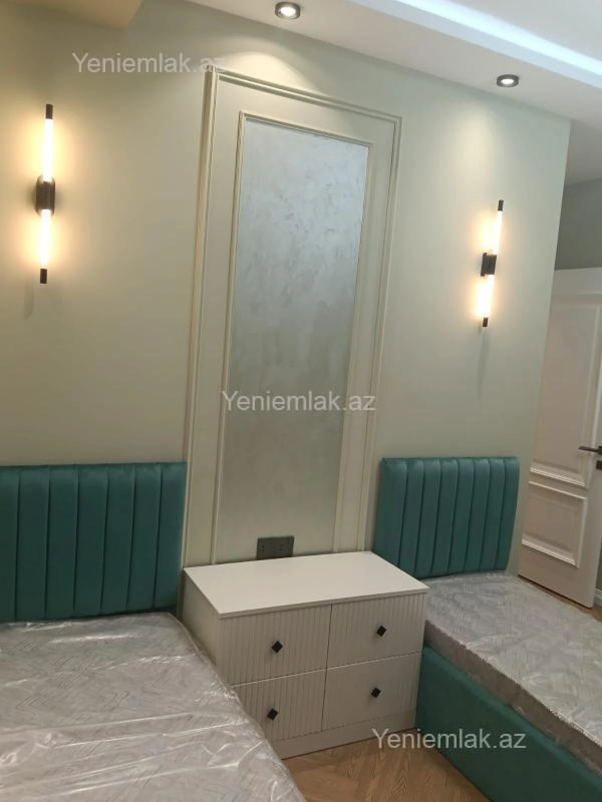 Satılır 4 otaqlı yeni tikili 140 m²