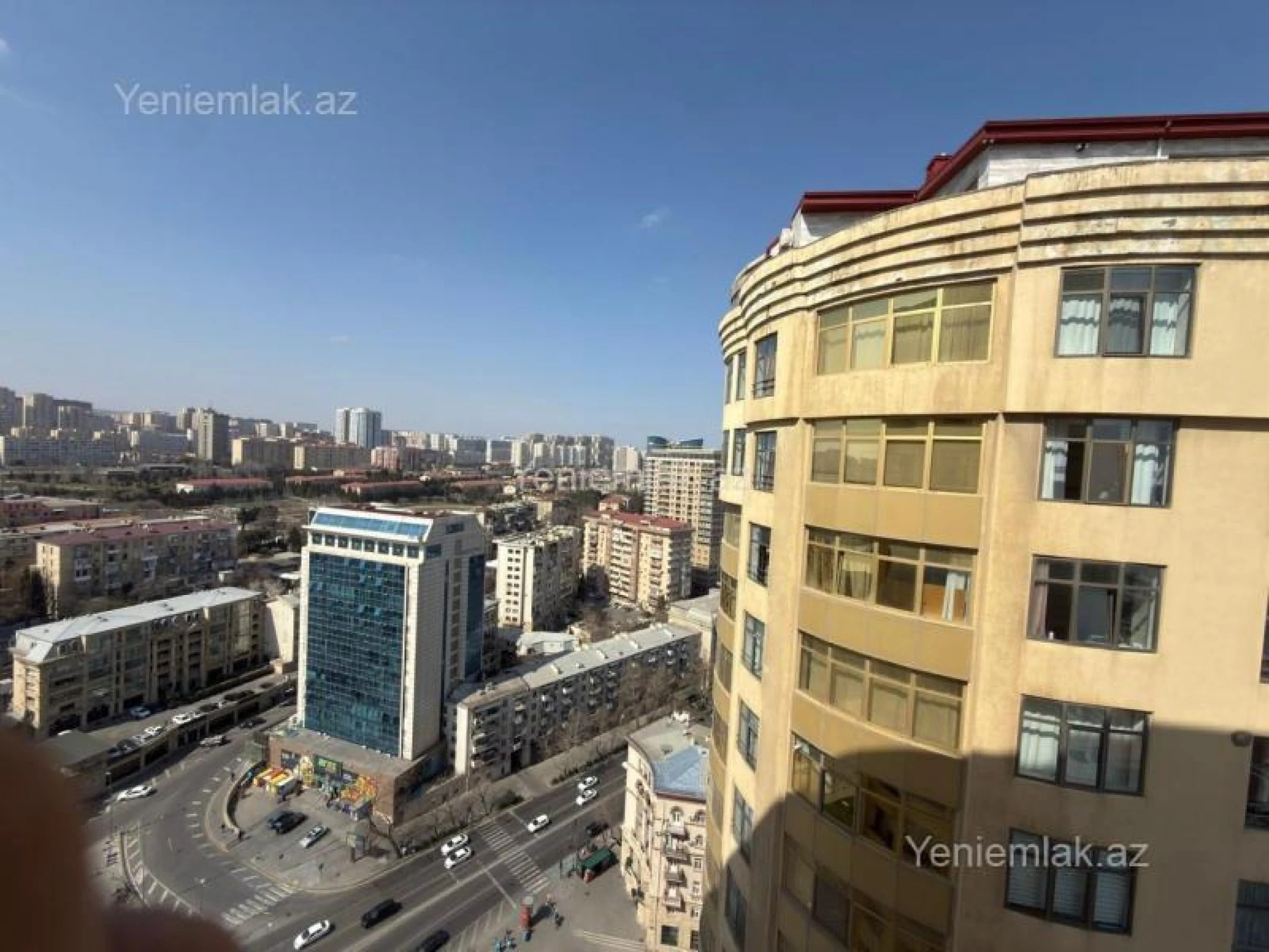 Satılır 4 otaqlı yeni tikili 220 m²