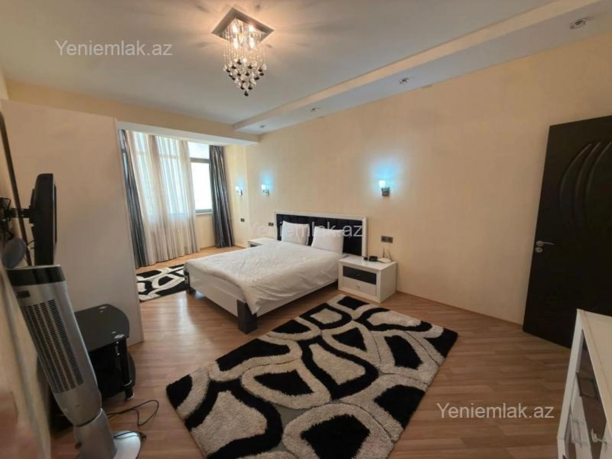 Satılır 4 otaqlı yeni tikili 220 m²