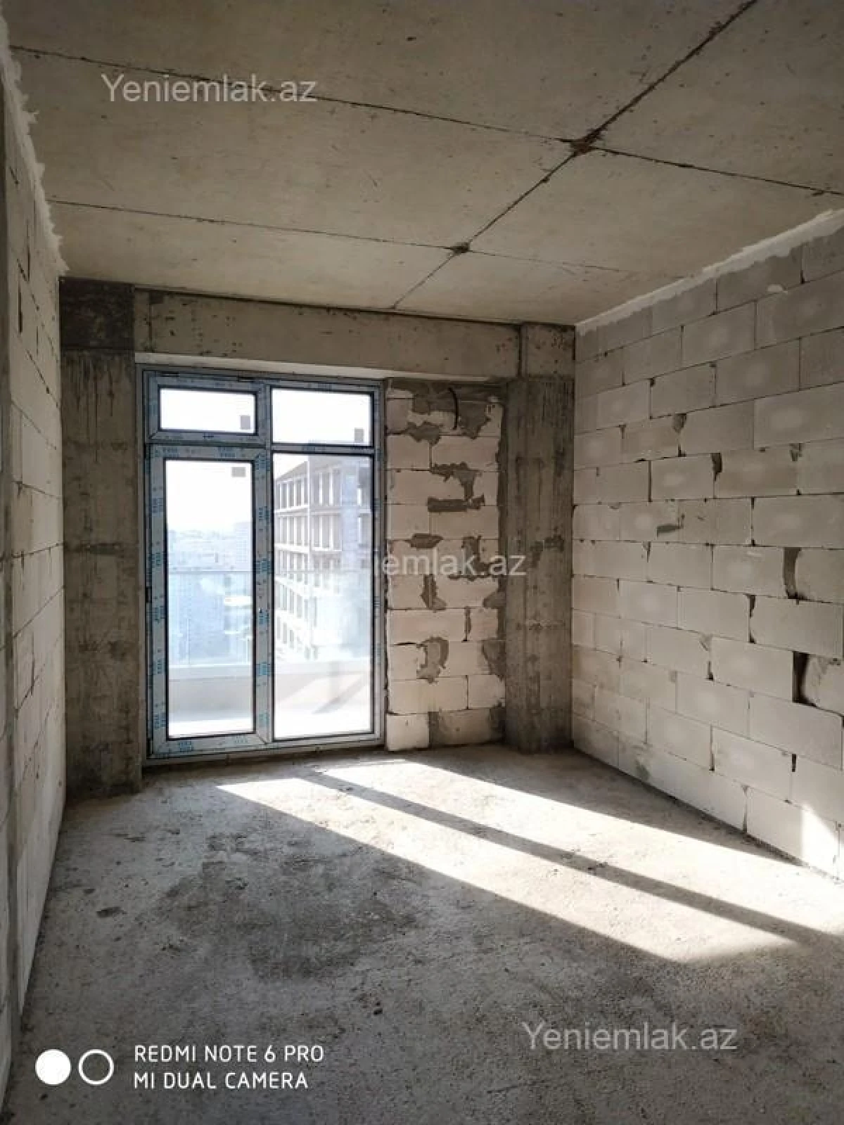 Satılır 3 otaqlı yeni tikili 142 m²
