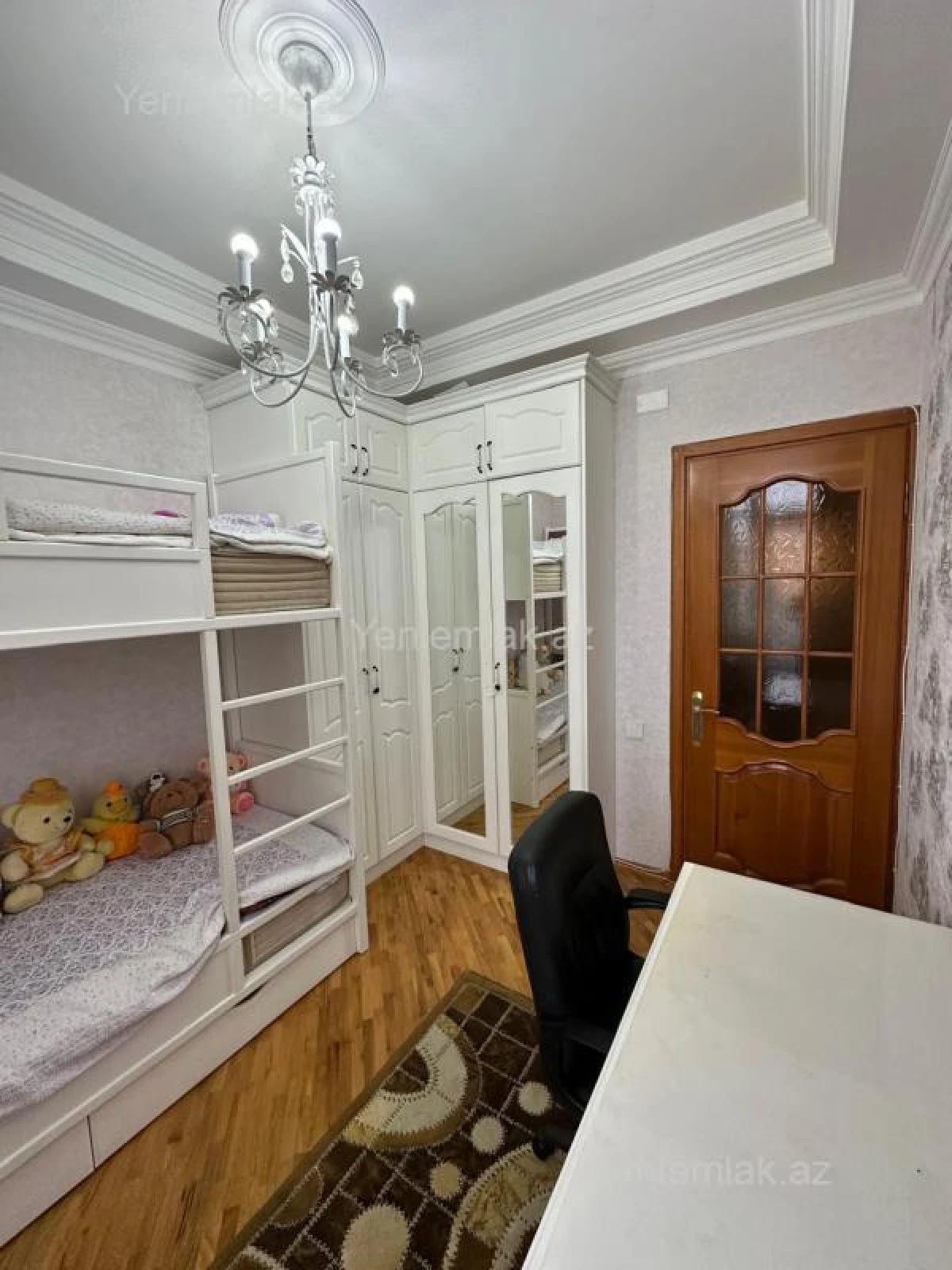 Satılır 3 otaqlı yeni tikili 82 m²