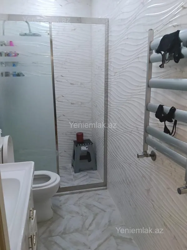 Satılır 4 otaqlı yeni tikili 165 m²