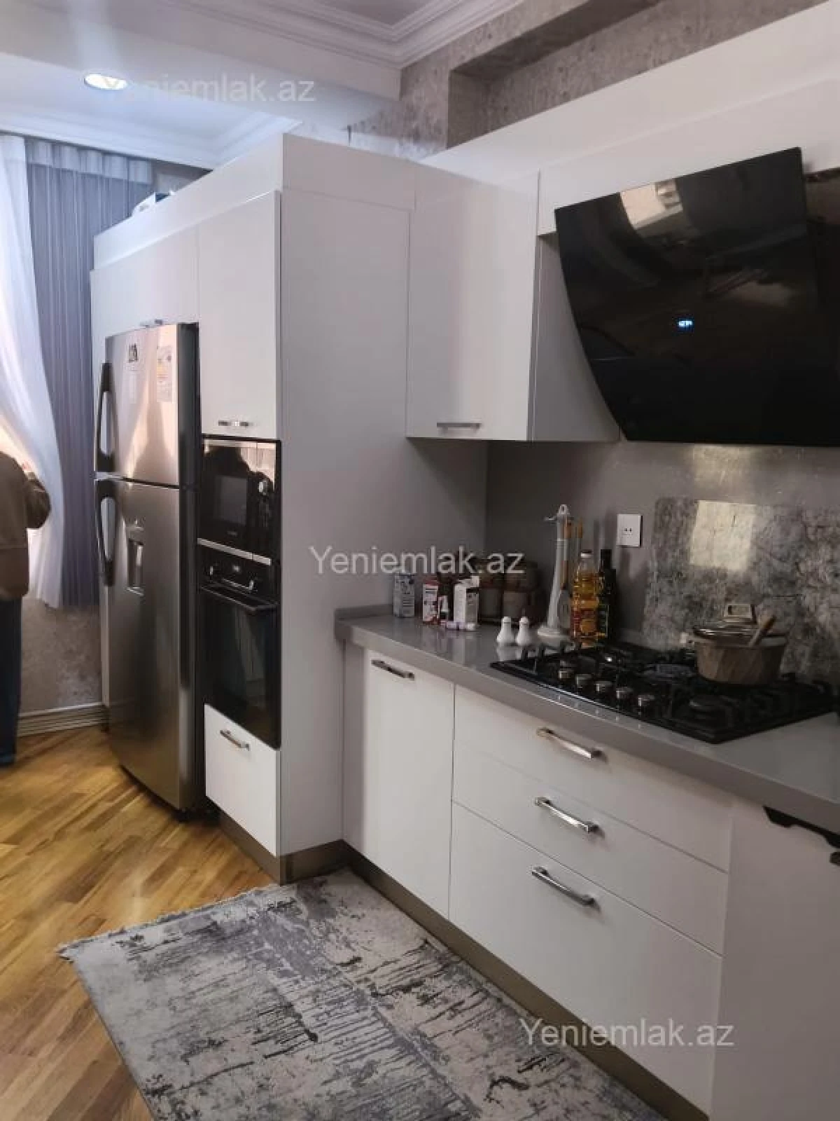 Satılır 4 otaqlı yeni tikili 165 m²