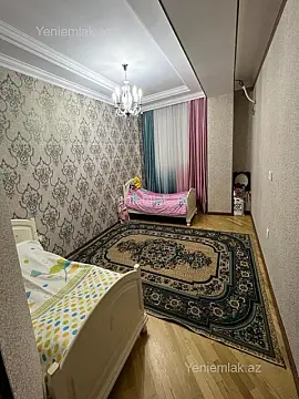 Satılır 3 otaqlı yeni tikili 160 m²