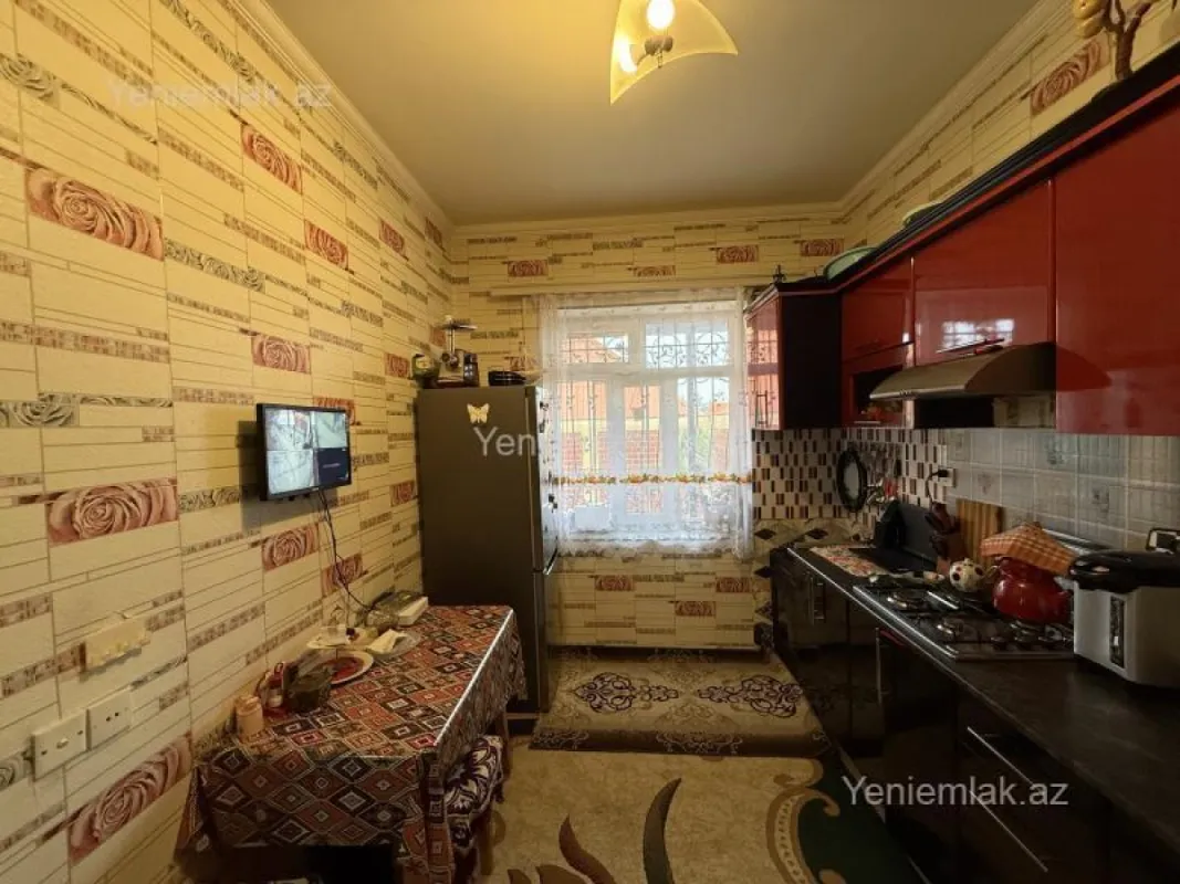 Satılır 3 otaqlı həyət evi 80 m²