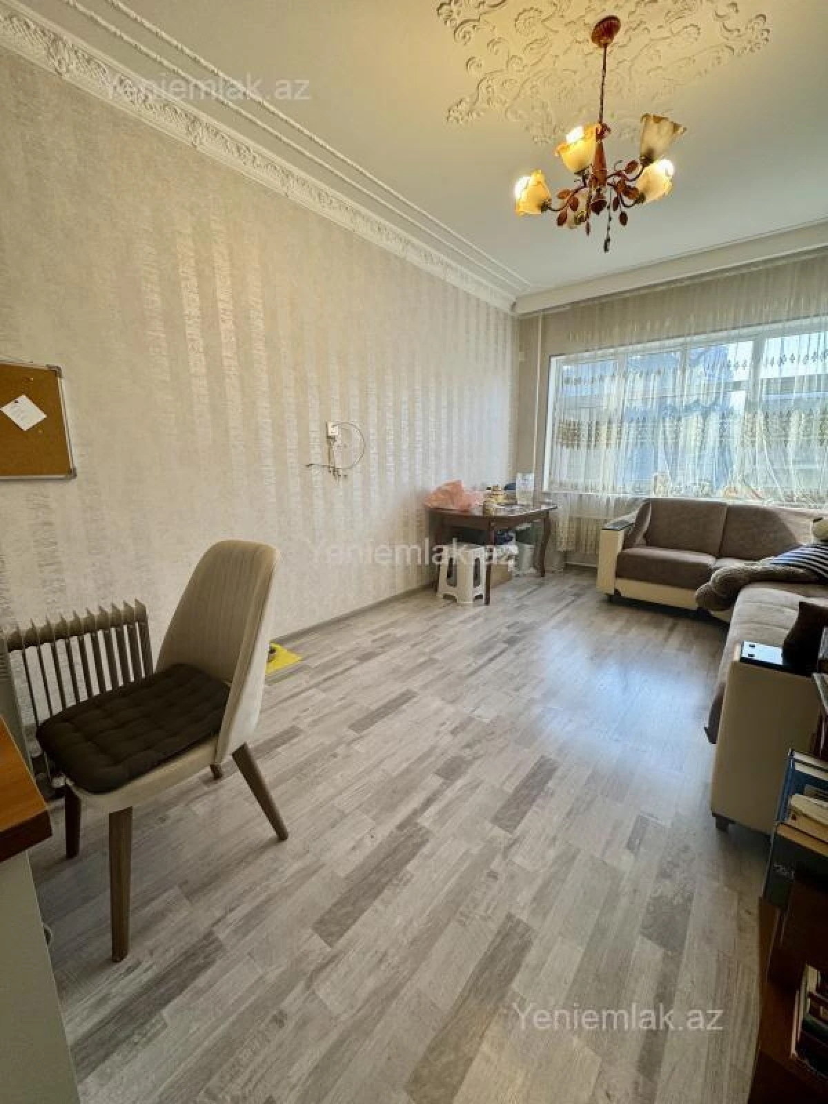 Satılır 3 otaqlı köhnə tikili 85 m²