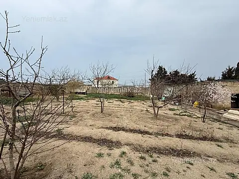 Satılır 5 otaqlı həyət evi 200 m²