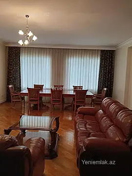 Satılır 4 otaqlı yeni tikili 200 m²